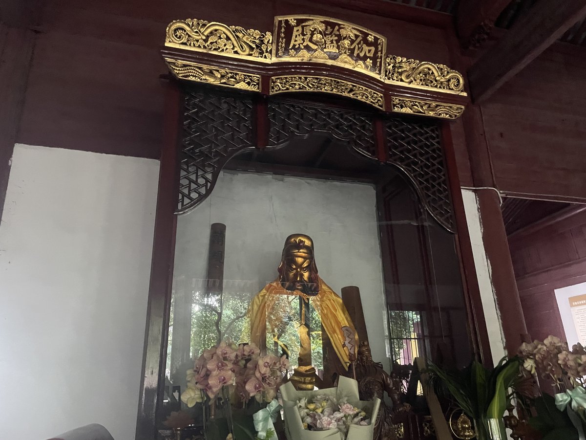 伽藍殿(2026年9月撮影)